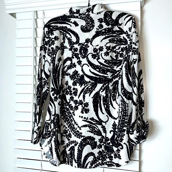 Chico’s SZ 0 No Iron stretch Paisley print Top - Picture 7 of 12